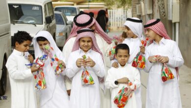 الاطفال في العيد